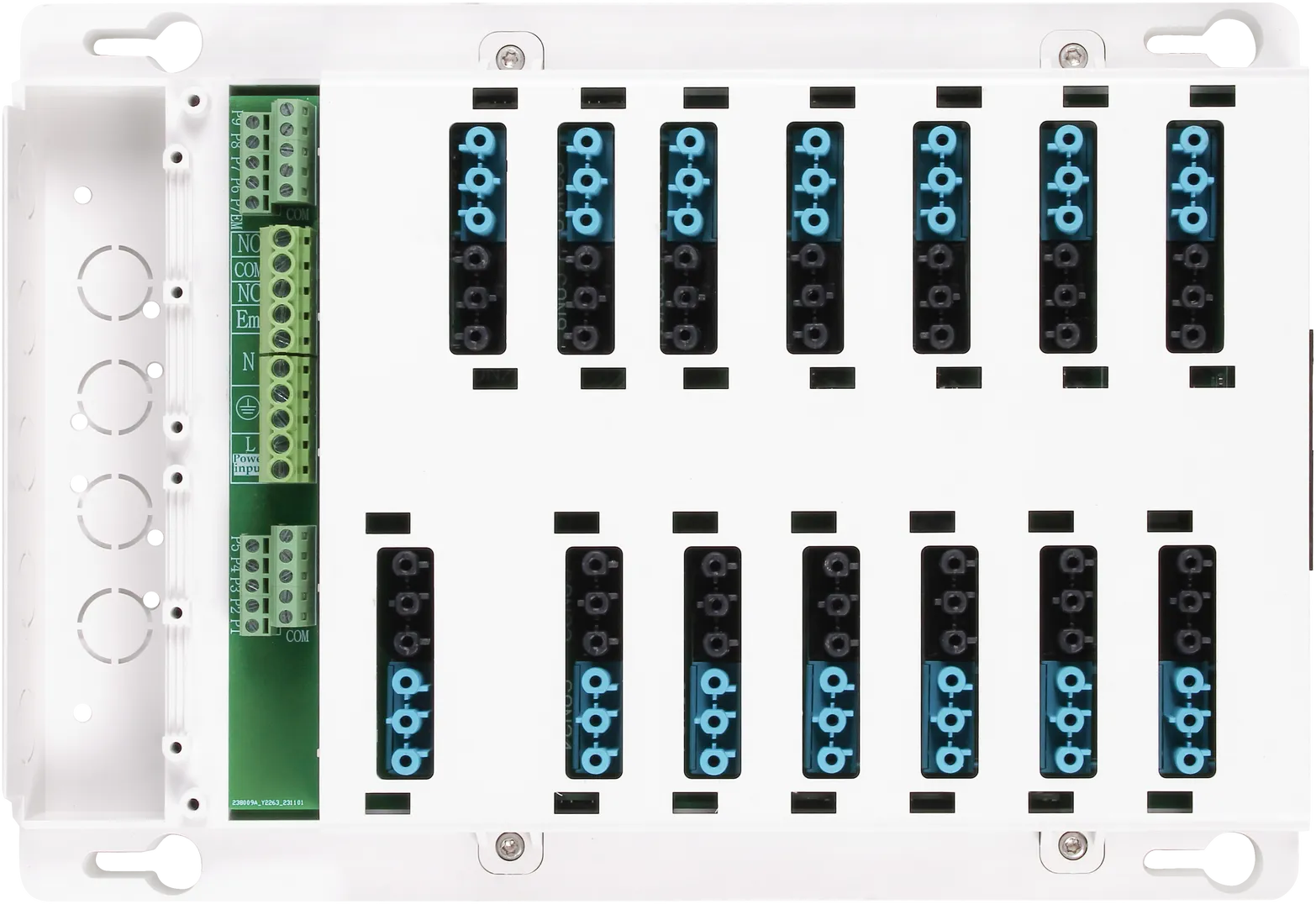 Top view of SCB01/BLE Super Connection Box  Dimming & Switching  GST Types 6-poles x 14 lum. + 4 sensor