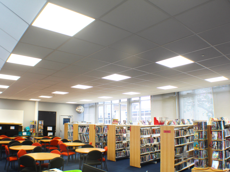 Automated Lighting for Science Labs & Classrooms I Hytronik