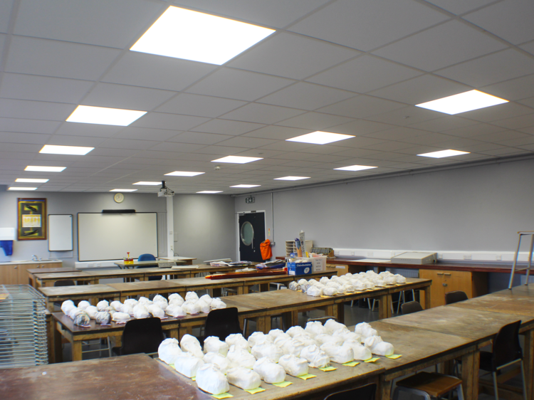 Automated Lighting for Science Labs & Classrooms I Hytronik