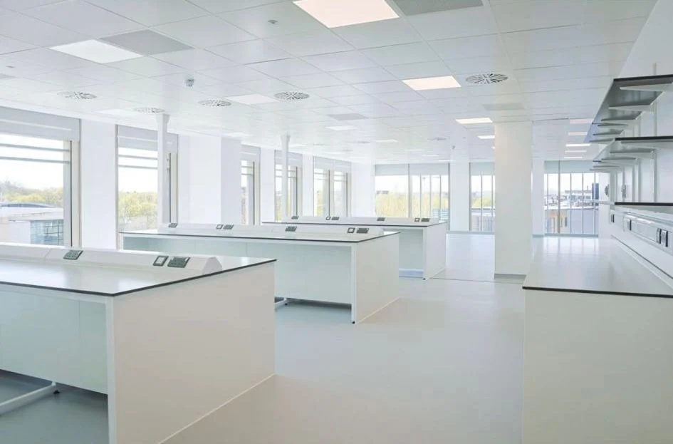 Hybrid lighting control in Oxford Science Park-Hytronik